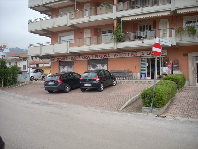 Locale commerciale Caserta